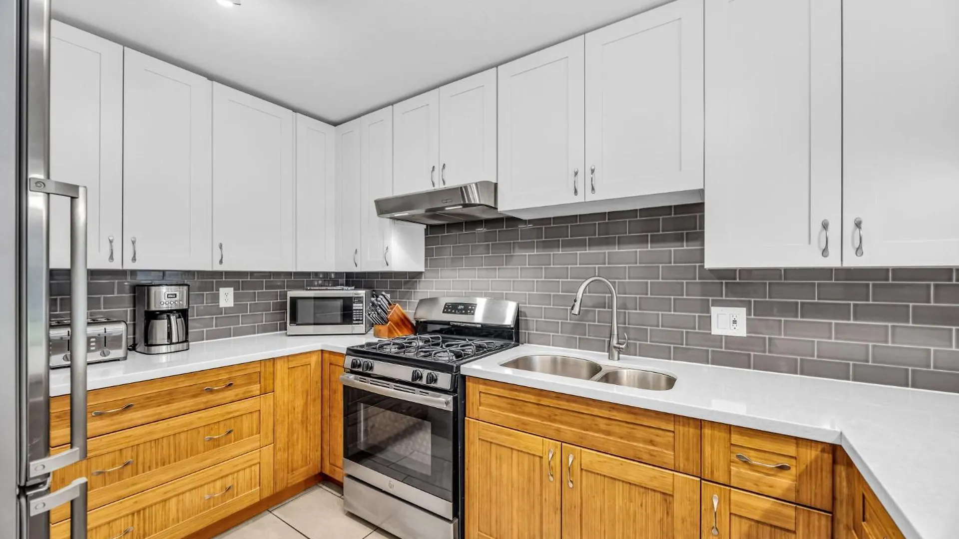 Ground Floor Garden View Unit With Great Amenities Apartment Wailea