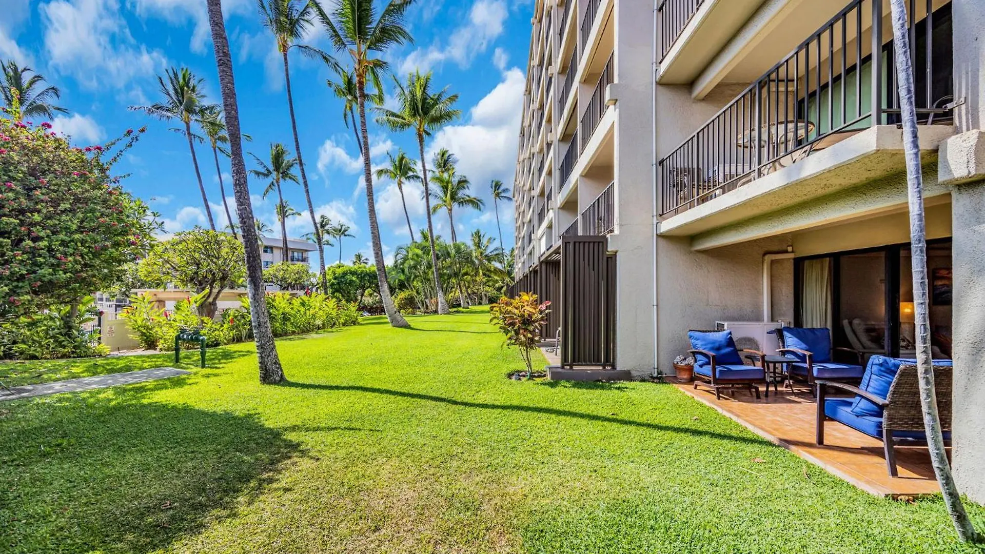 Ground Floor Garden View Unit With Great Amenities Apartment Wailea  United States