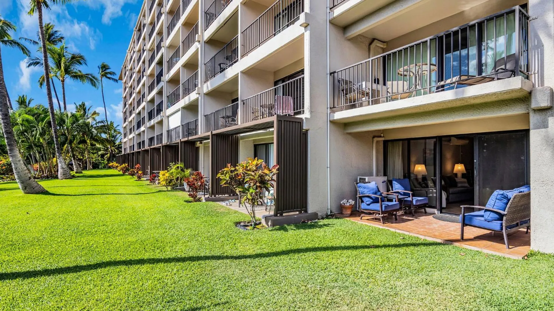 Ground Floor Garden View Unit With Great Amenities Apartment Wailea